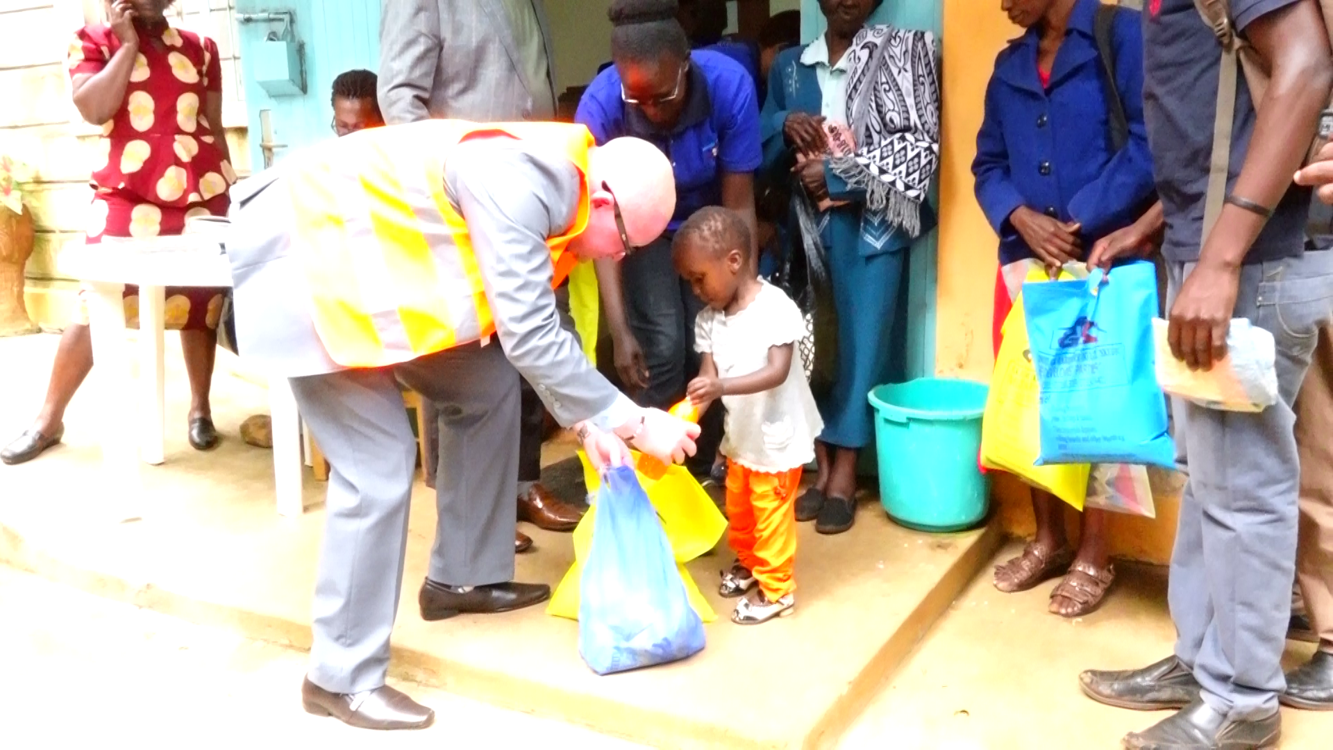 CANCER PATIENTS RECEIVE CHRISTMAS'S GIFTS THROUGH COUNTY, MERU HOSPICE PARTNERSHIP